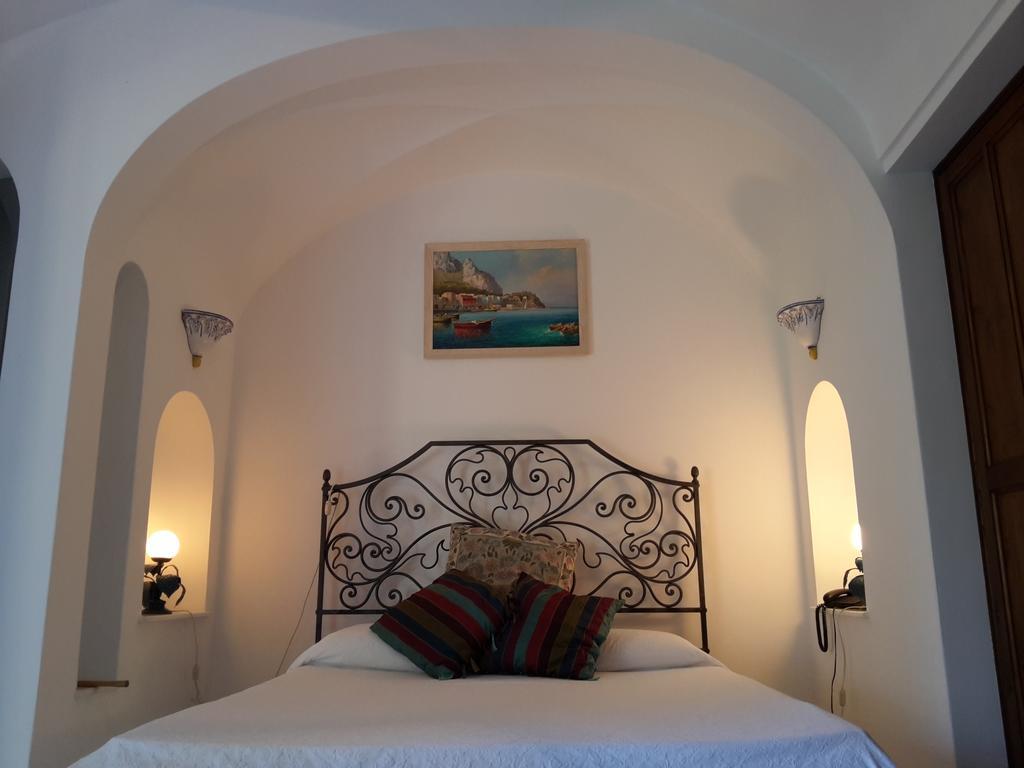 Bed and Breakfast Casa Del Solitario à Capri Chambre photo